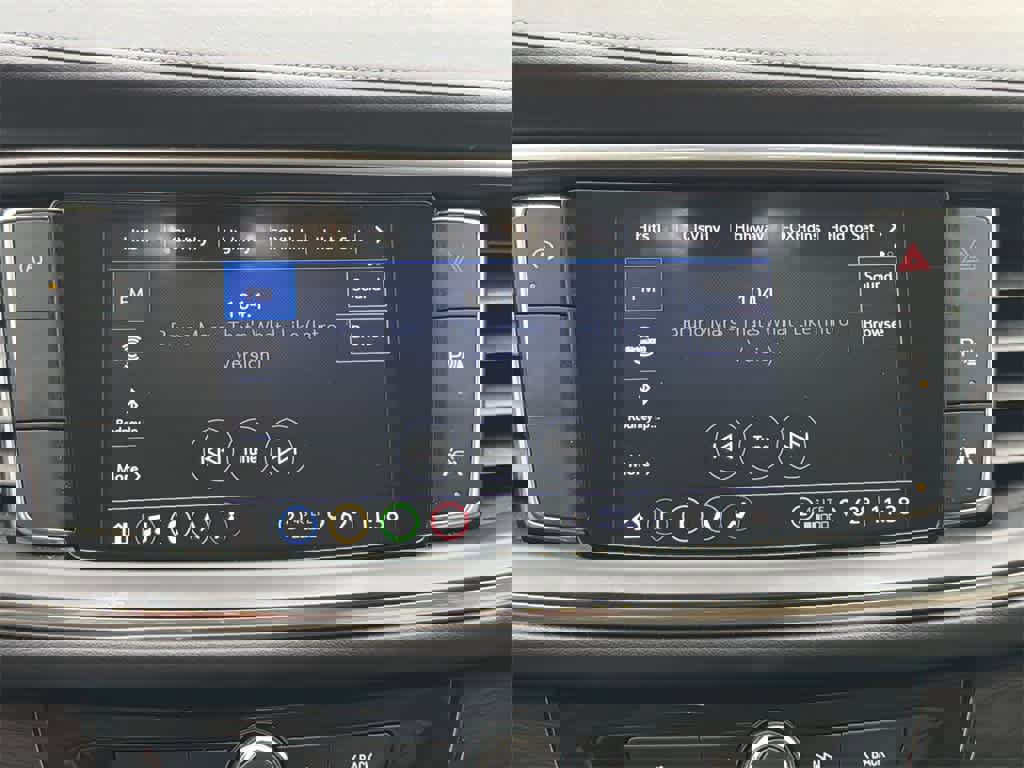 Used 2023 Buick Enclave Essence w/ Experience Buick Package image 28