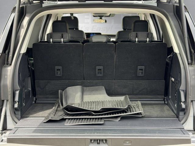 Certified 2025 Ford Expedition Active AWD/4WD image 28