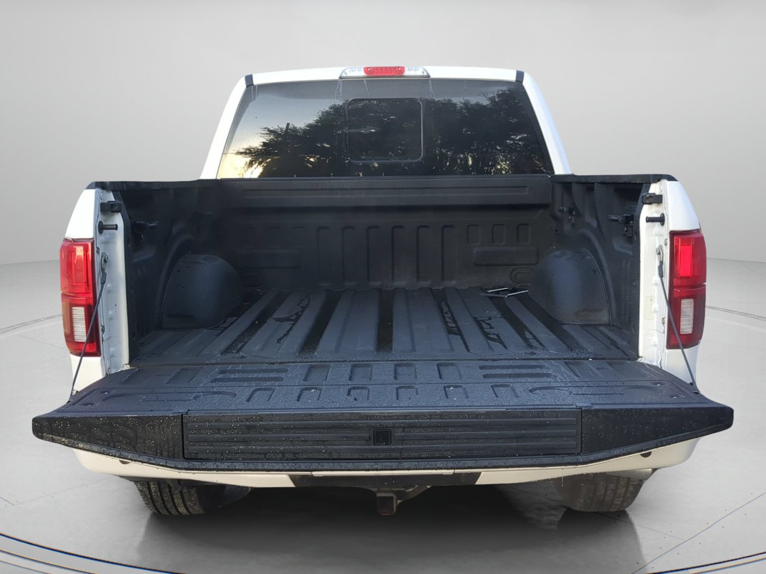 Certified 2019 Ford F150 Platinum AWD/4WD image 46