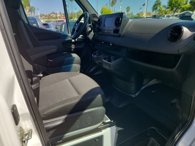 Used 2023 Mercedes-Benz Sprinter 2500 image 20
