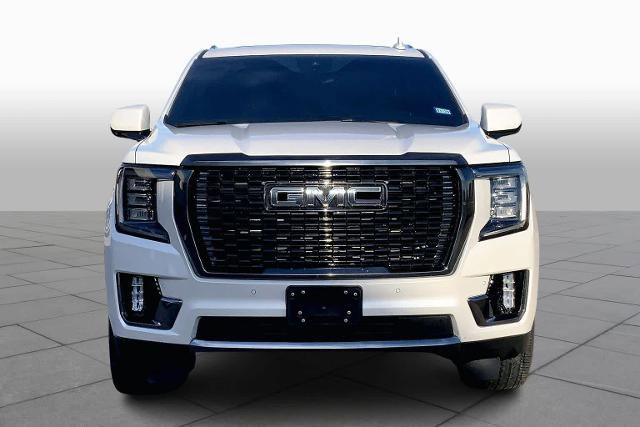 Used 2024 GMC Yukon XL Denali Ultimate image 3
