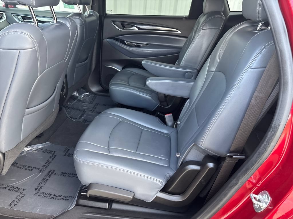 Used 2024 Buick Enclave Premium AWD/4WD image 26