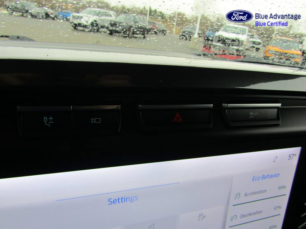 Certified 2023 Ford F150 Lariat AWD/4WD image 35