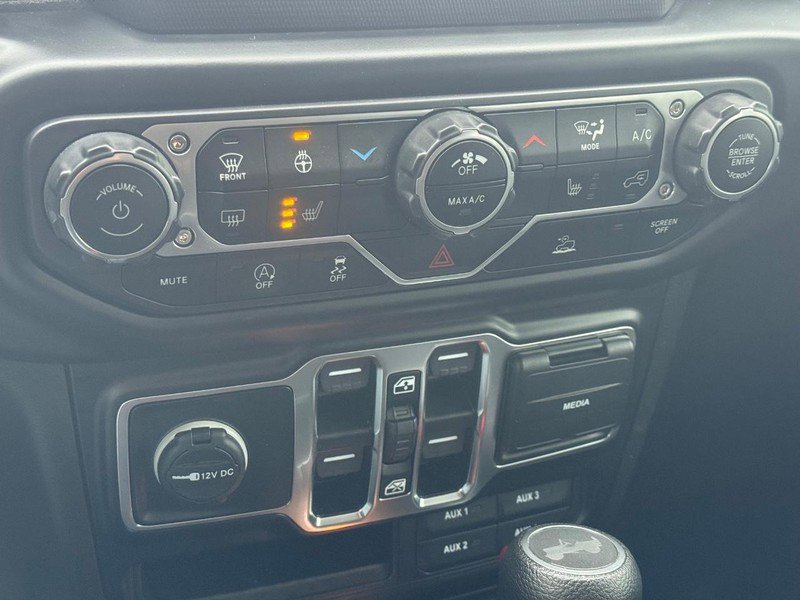 Used 2022 Jeep Wrangler Unlimited Sport image 22