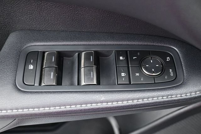 Used 2023 Lexus RX 350 Premium w/ Accessory Package AWD/4WD image 17
