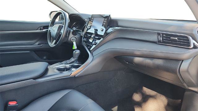 Used 2024 Toyota Camry SE image 27