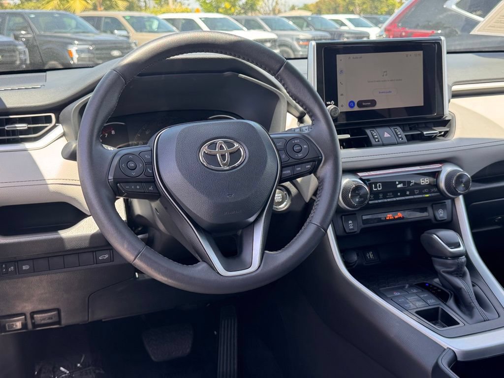 Used 2025 Toyota RAV4 XLE Premium AWD/4WD image 28