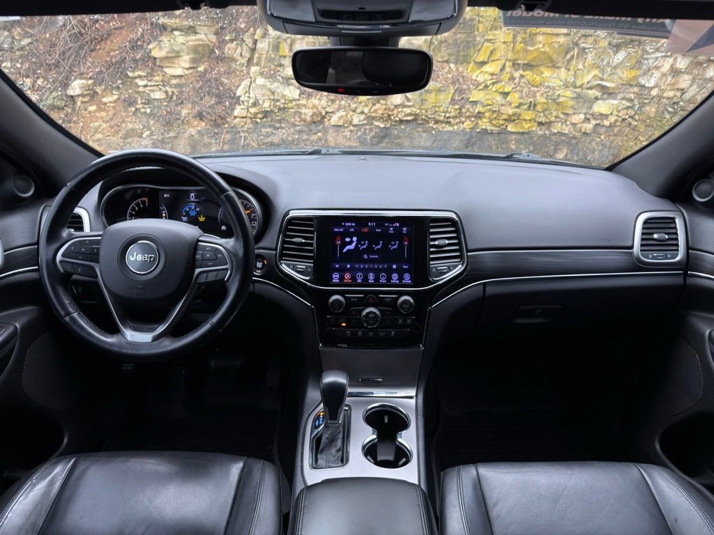 Used 2019 Jeep Grand Cherokee Limited image 12