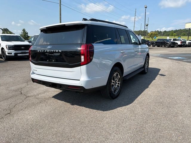 Certified 2025 Ford Expedition Active RWD image 37