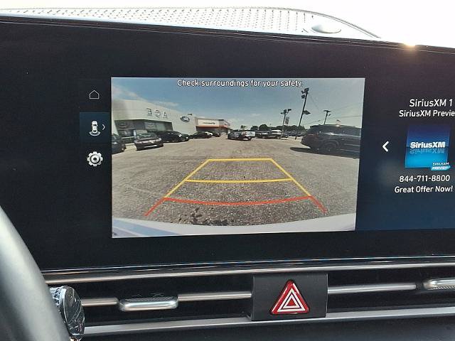 Used 2023 Hyundai Elantra SEL w/ Convenience Package FWD image 19