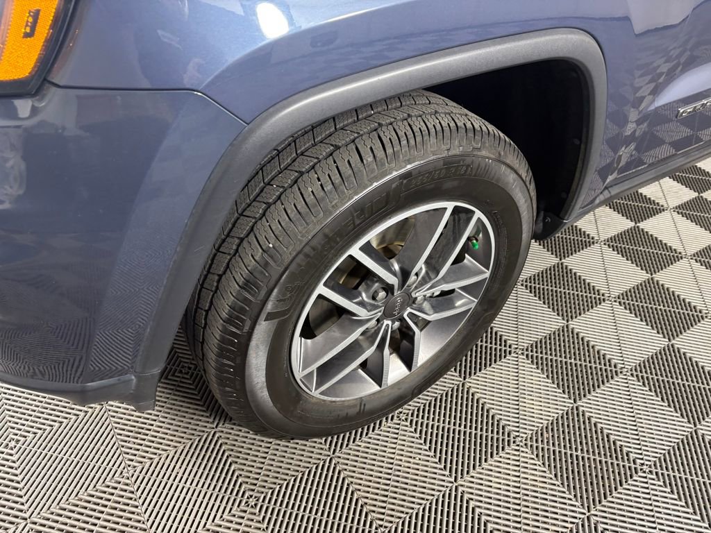 Used 2019 Jeep Grand Cherokee Limited w/ Luxury Group II image 10