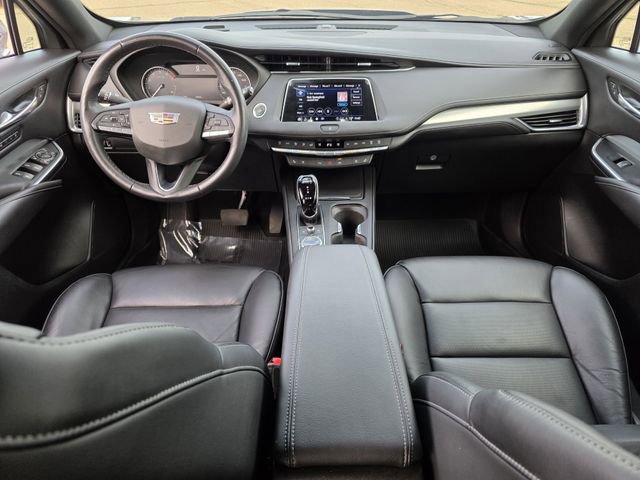 Used 2023 Cadillac XT4 Premium Luxury w/ LPO, Onyx Lite Package image 8