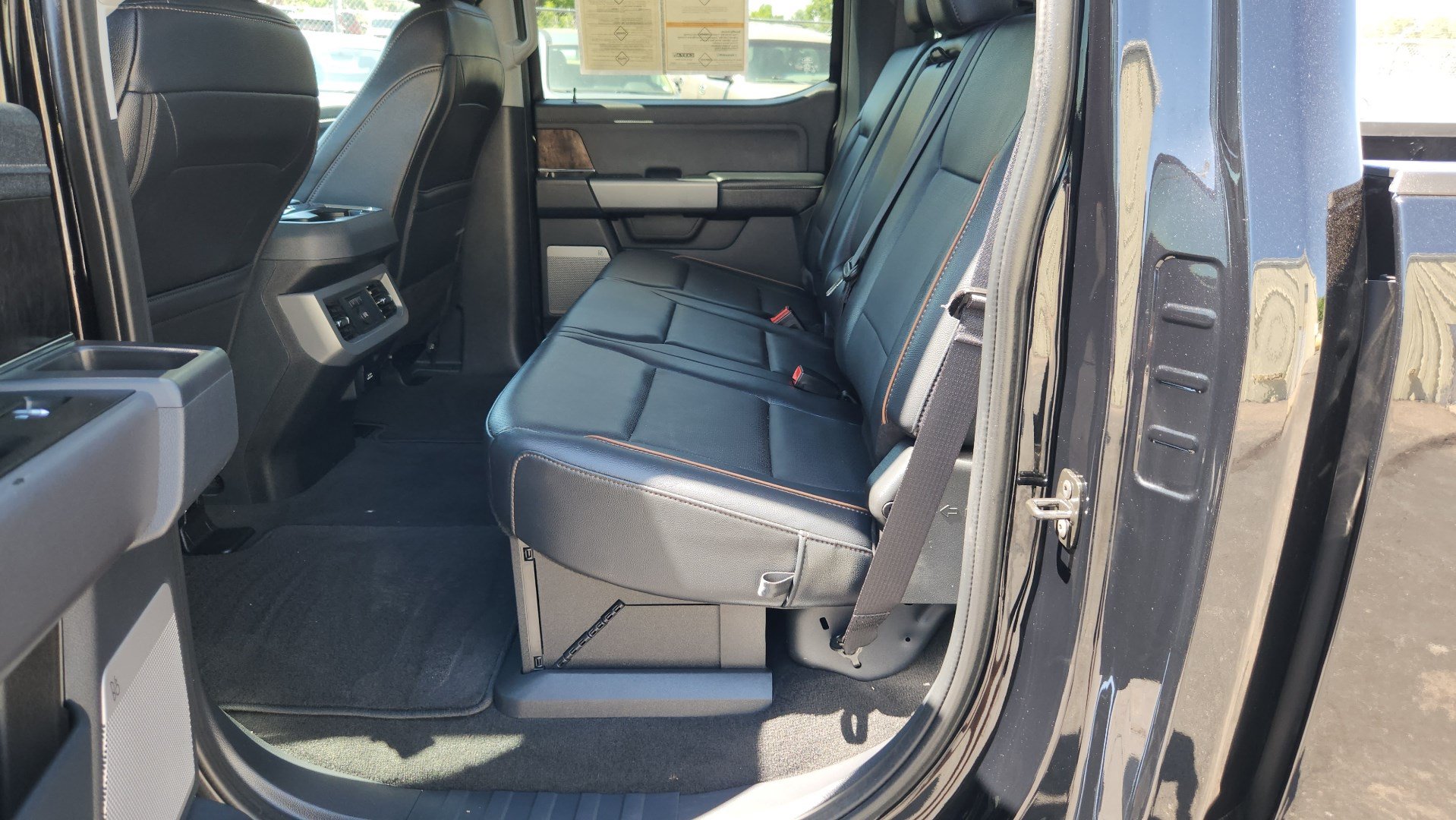 Certified 2025 Ford F250 Lariat AWD/4WD image 20