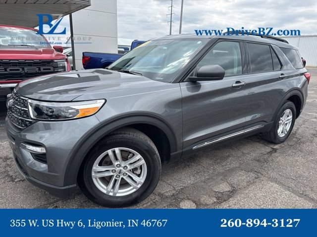 Certified 2024 Ford Explorer XLT w/ Equipment Group 202A AWD/4WD image 1