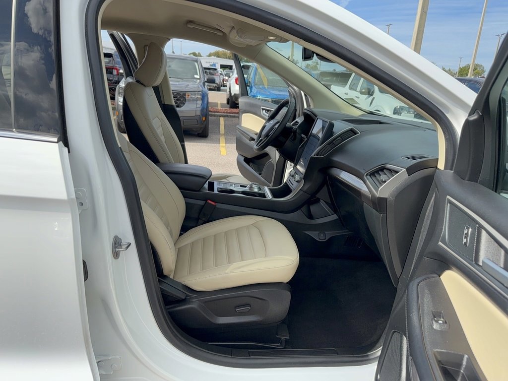 Certified 2024 Ford Edge SEL image 14