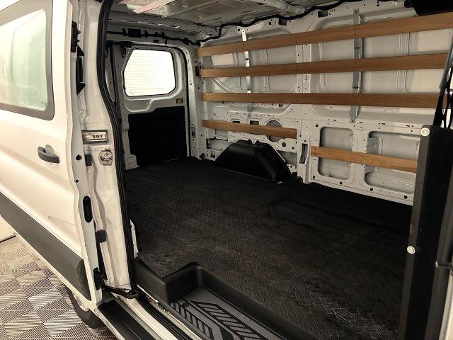 Certified 2025 Ford Transit 250 Low Roof w/ Exterior Upgrade Package RWD image 31