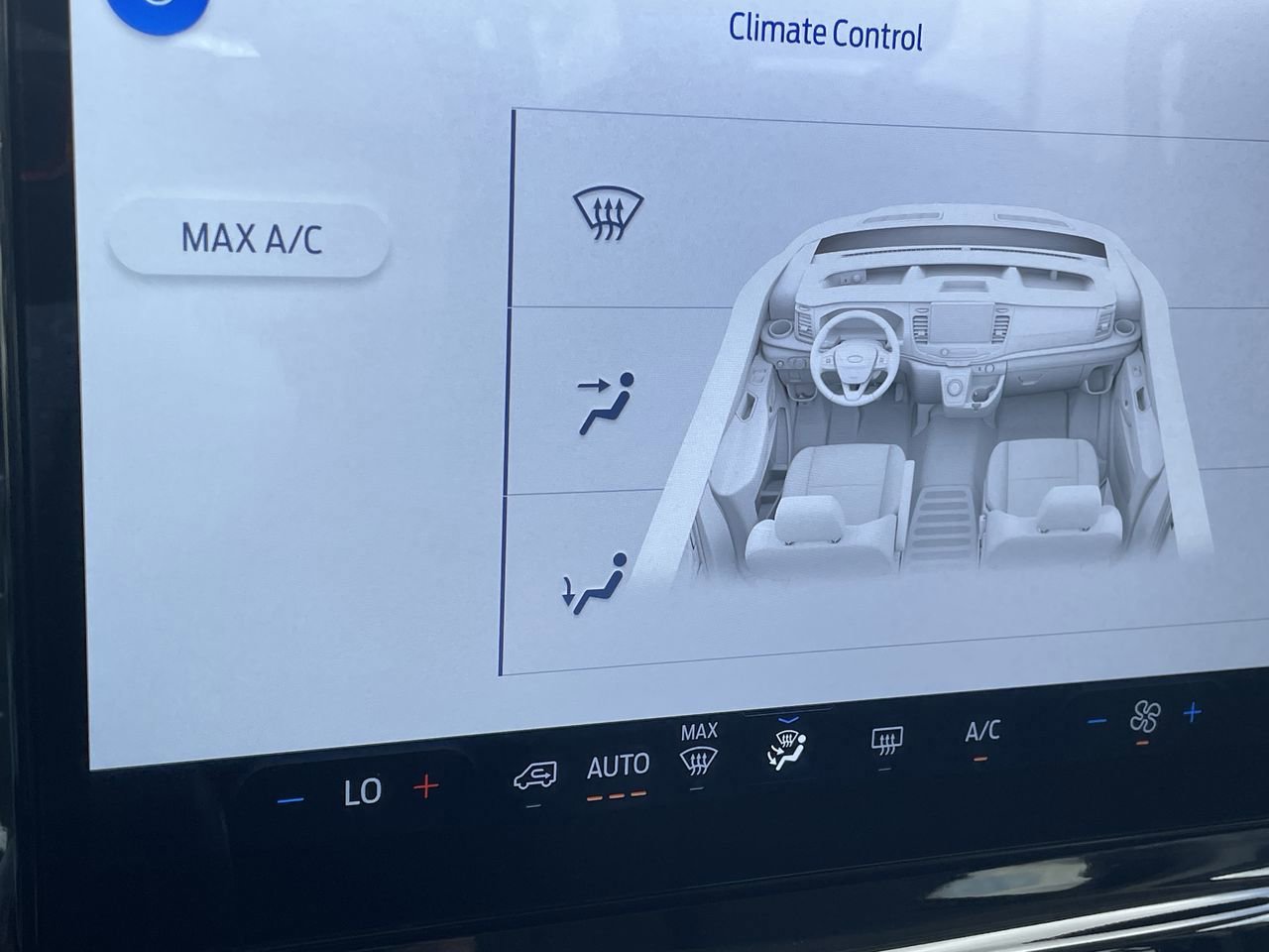 Certified 2024 Ford Transit 350 XLT image 30