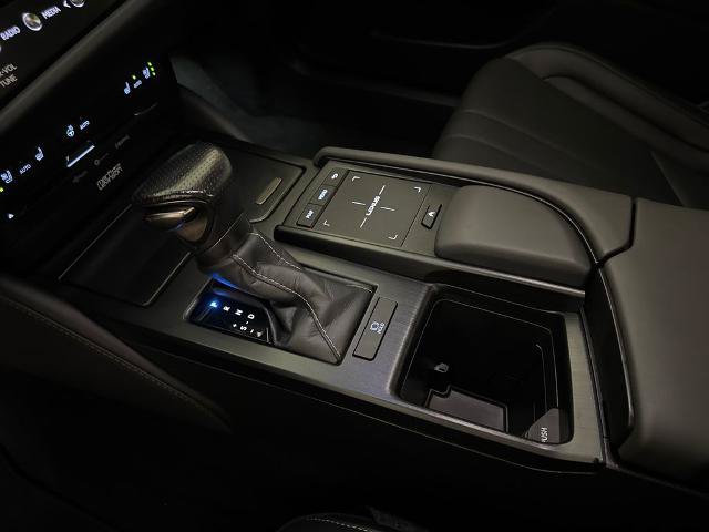 Used 2022 Lexus ES 350 F Sport w/ Accessory Package 2 FWD image 30