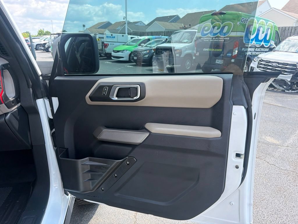 Certified 2022 Ford Bronco Wildtrak AWD/4WD image 39