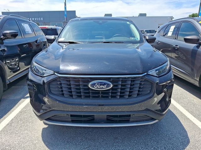 Certified 2024 Ford Escape Active AWD/4WD image 2