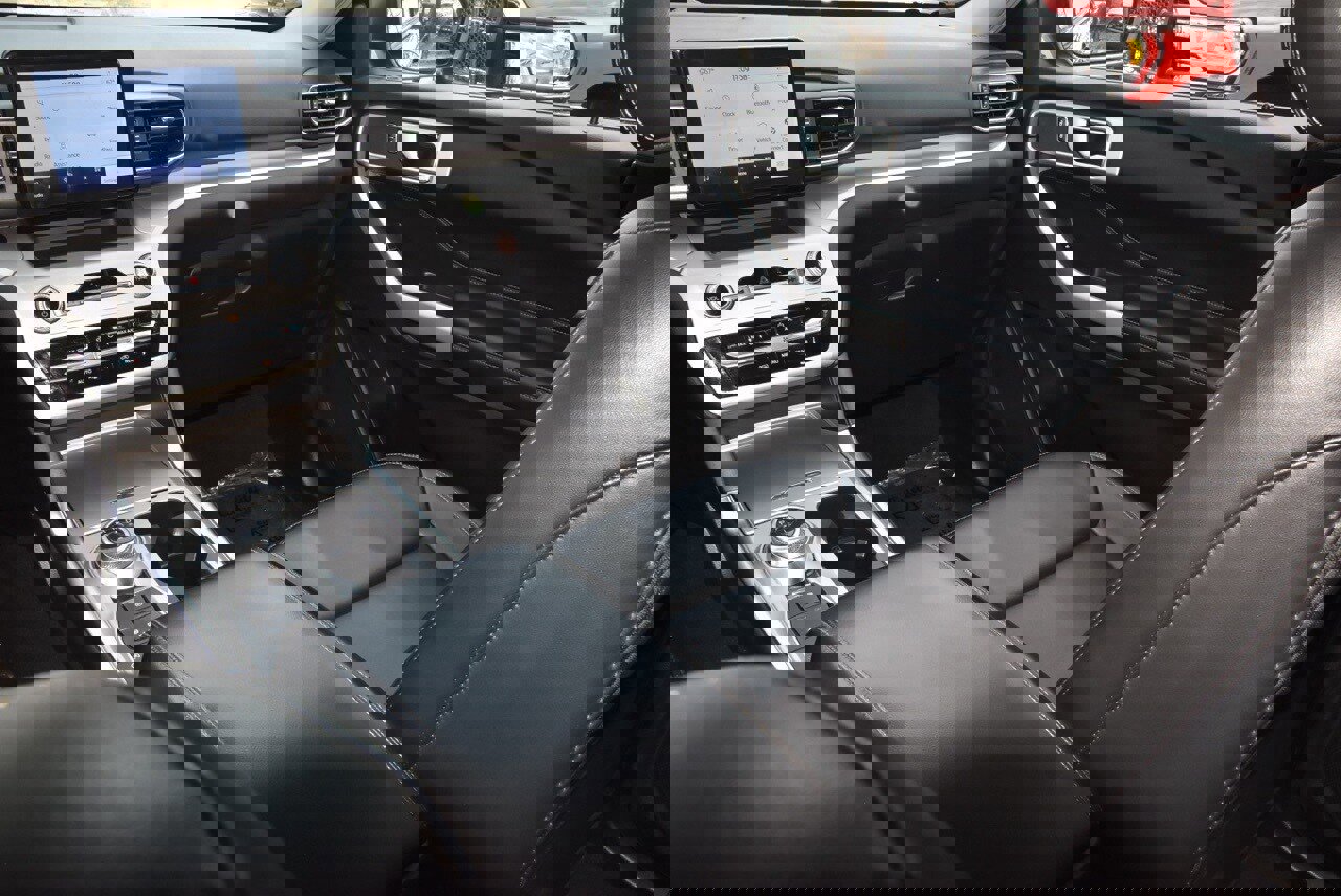 Certified 2023 Ford Explorer XLT w/ Equipment Group 202A image 19