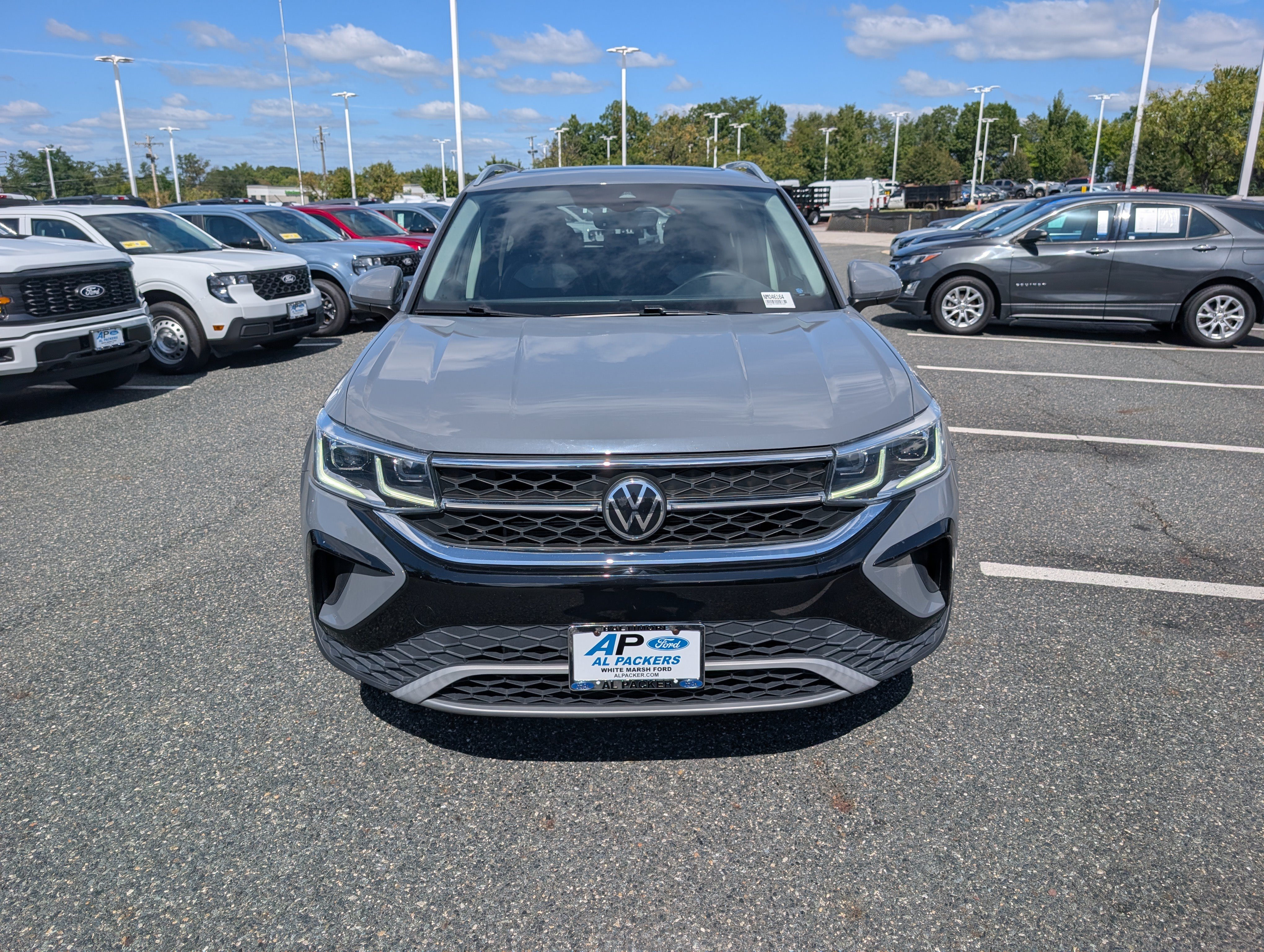Used 2022 Volkswagen Taos SEL AWD/4WD image 9