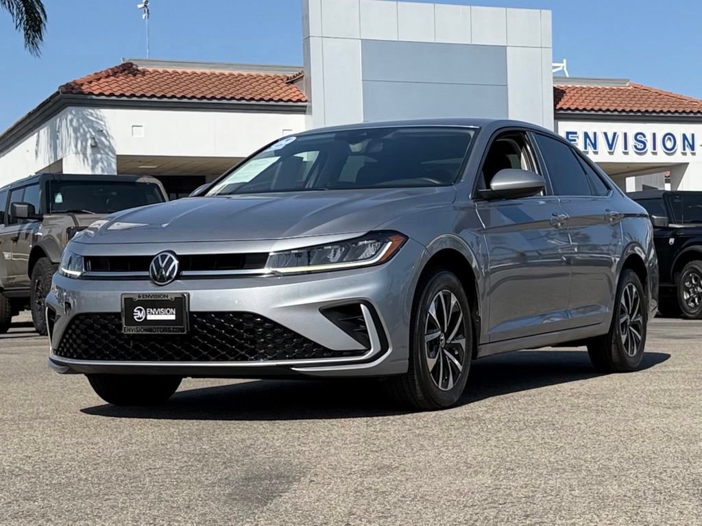 Used 2025 Volkswagen Jetta S FWD image 4