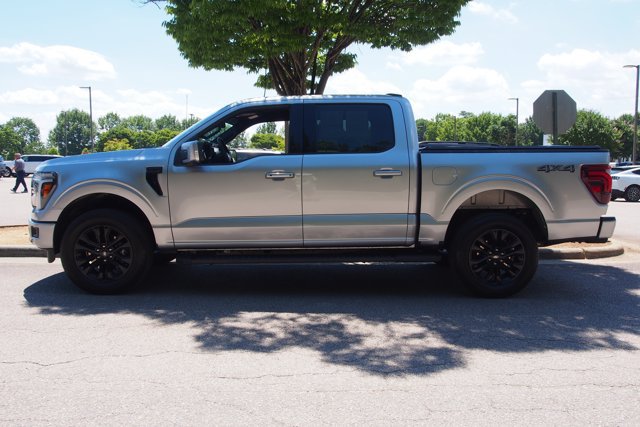 Certified 2025 Ford F150 Lariat w/ Equipment Group 501A Mid AWD/4WD image 4
