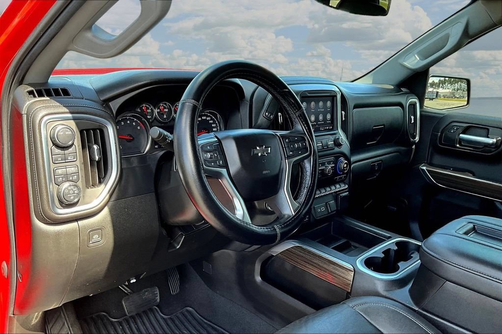 Used 2021 Chevrolet Silverado 1500 RST w/ Convenience Package II AWD/4WD image 20