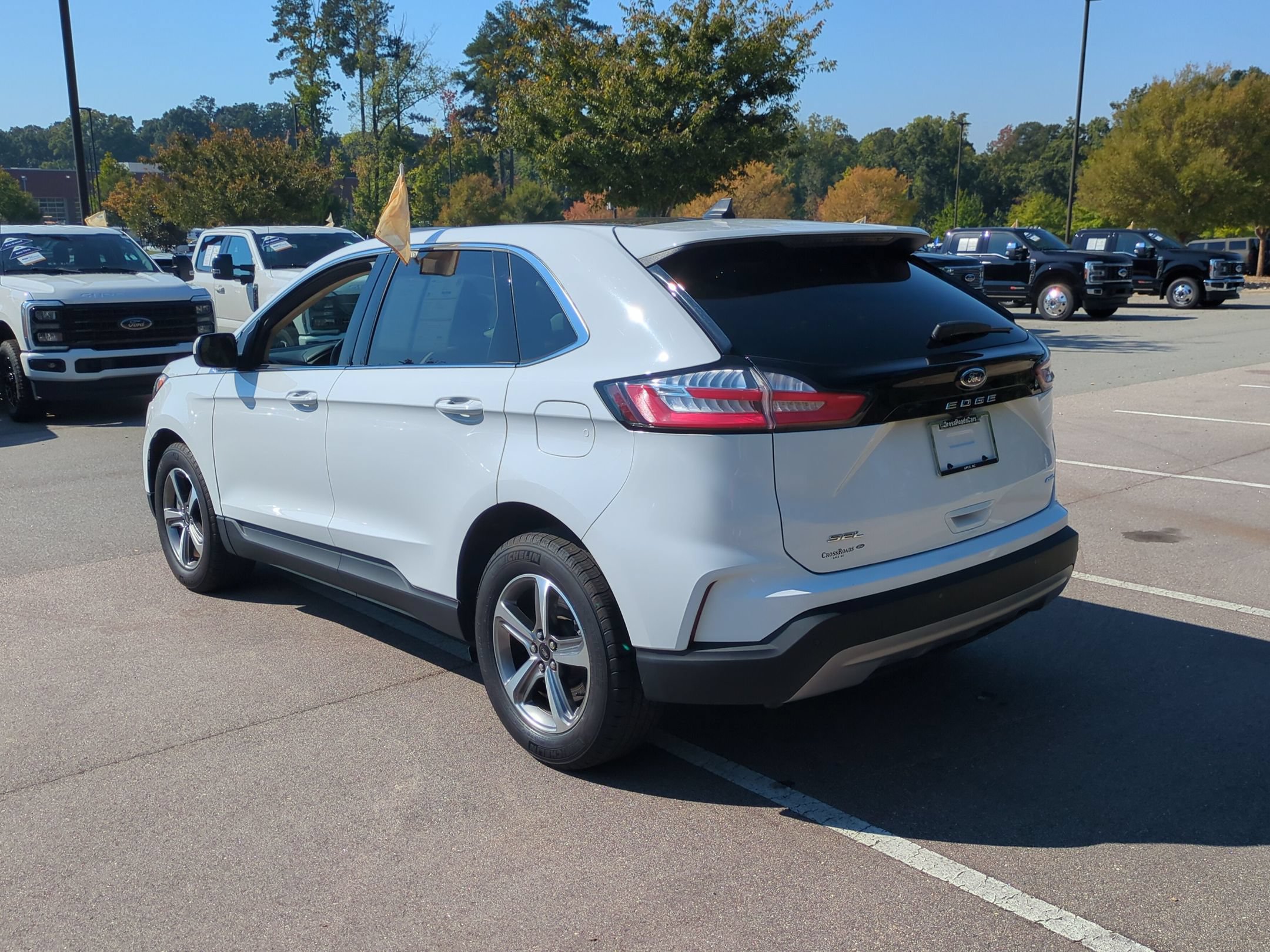 Certified 2023 Ford Edge SEL w/ Convenience Package AWD/4WD image 6
