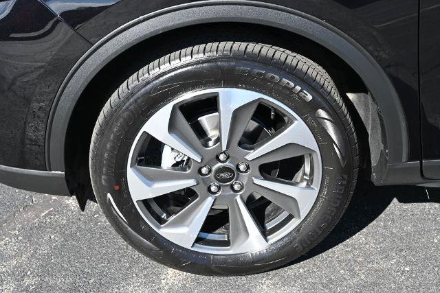 Certified 2024 Ford Escape Platinum AWD/4WD image 14