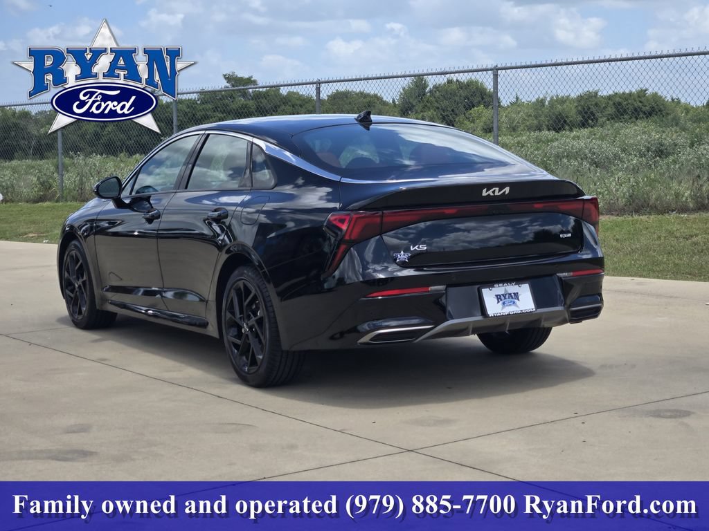 Used 2026 Kia K5 GT-Line w/ GT-Line Premium Package FWD image 3