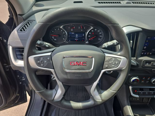Used 2024 GMC Terrain SLE w/ Driver Convenience Package AWD/4WD image 17