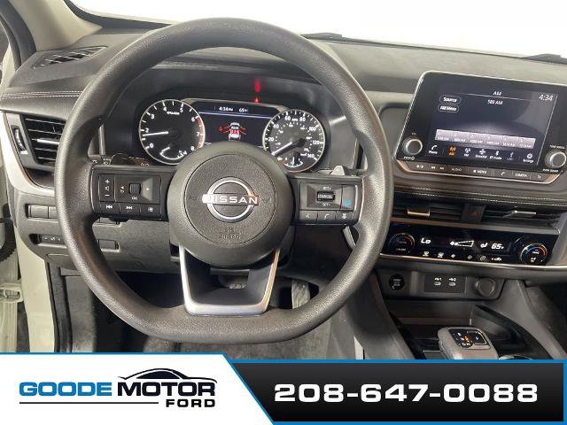 Used 2024 Nissan Rogue SV AWD/4WD image 12