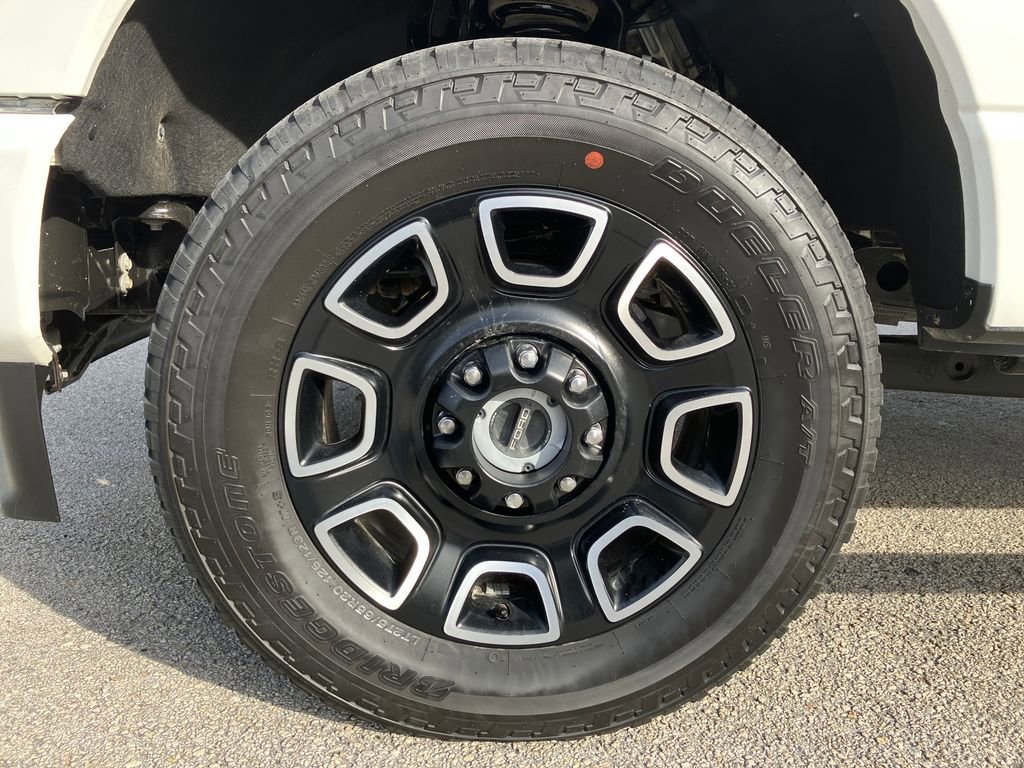 Certified 2024 Ford F250 Platinum image 14