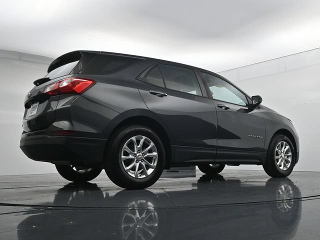 Used 2021 Chevrolet Equinox LS FWD image 34