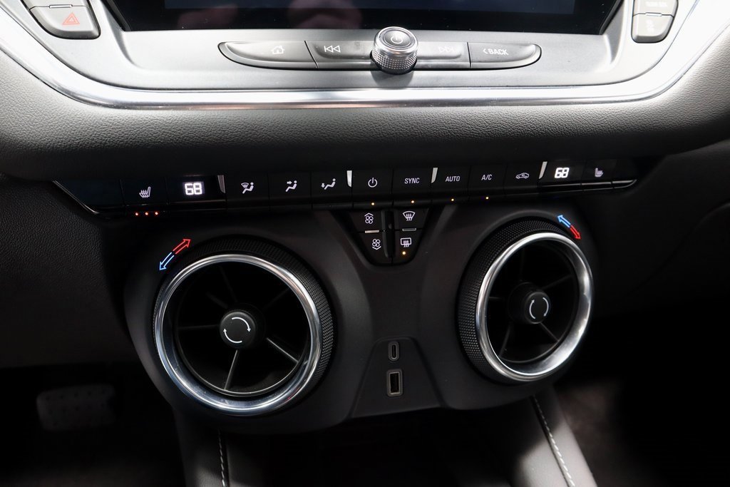 Used 2024 Chevrolet Blazer LT w/ Convenience Package image 33