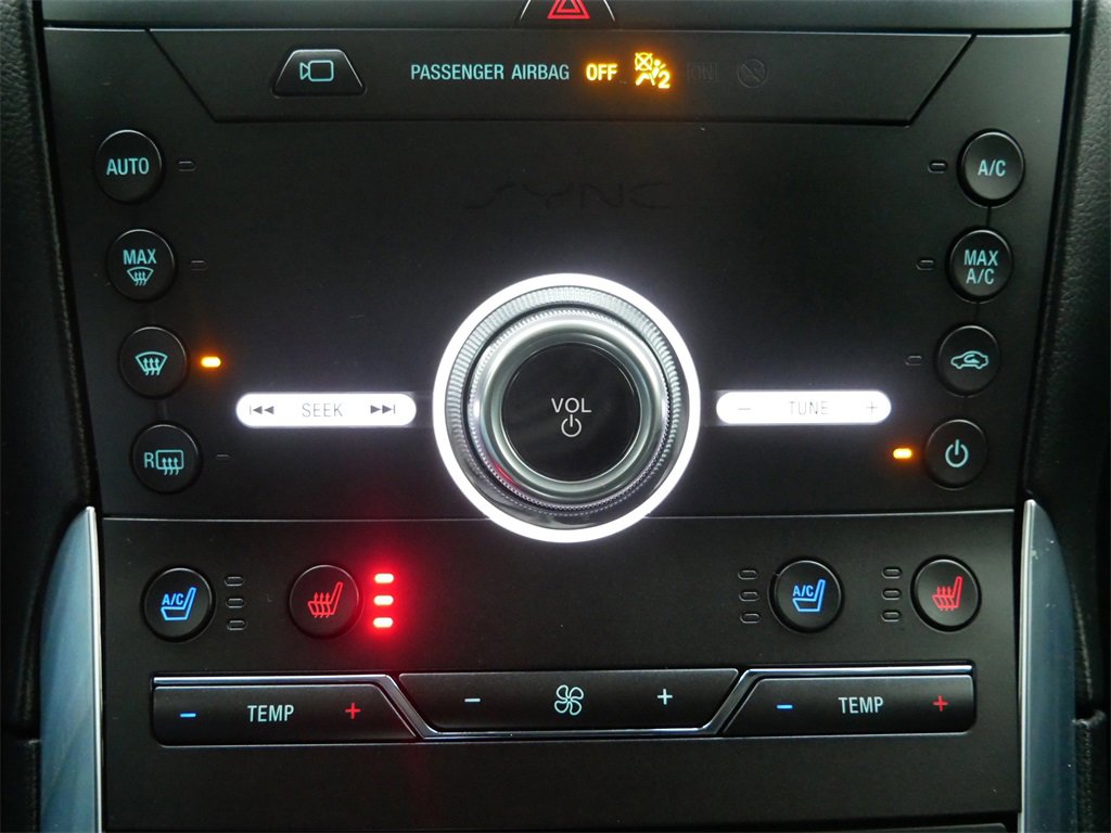 Certified 2020 Ford Edge Titanium w/ Equipment Group 301A image 20