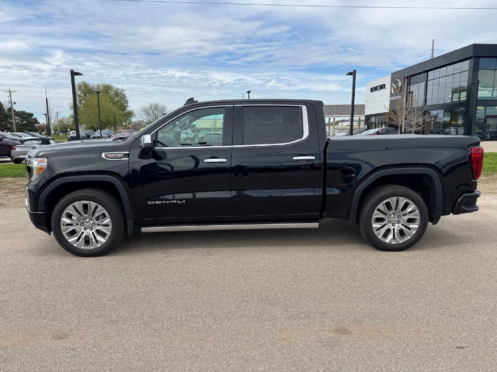Used 2021 GMC Sierra 1500 Denali w/ Denali Premium Package AWD/4WD image 3