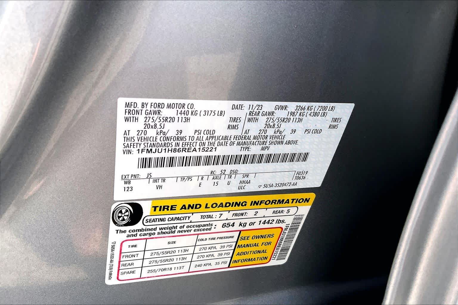 Certified 2024 Ford Expedition XLT RWD image 33