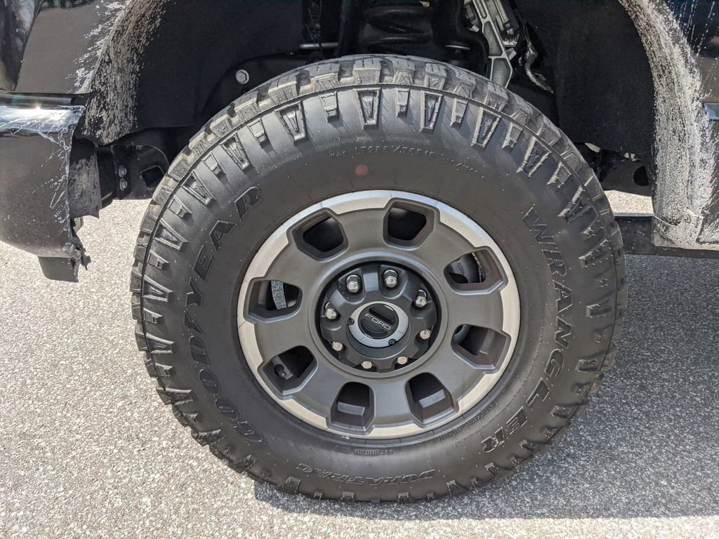 Certified 2024 Ford F250 Platinum w/ Tremor Off-Road Package image 35