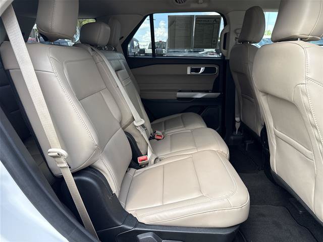 Certified 2023 Ford Explorer XLT w/ Equipment Group 202A AWD/4WD image 21
