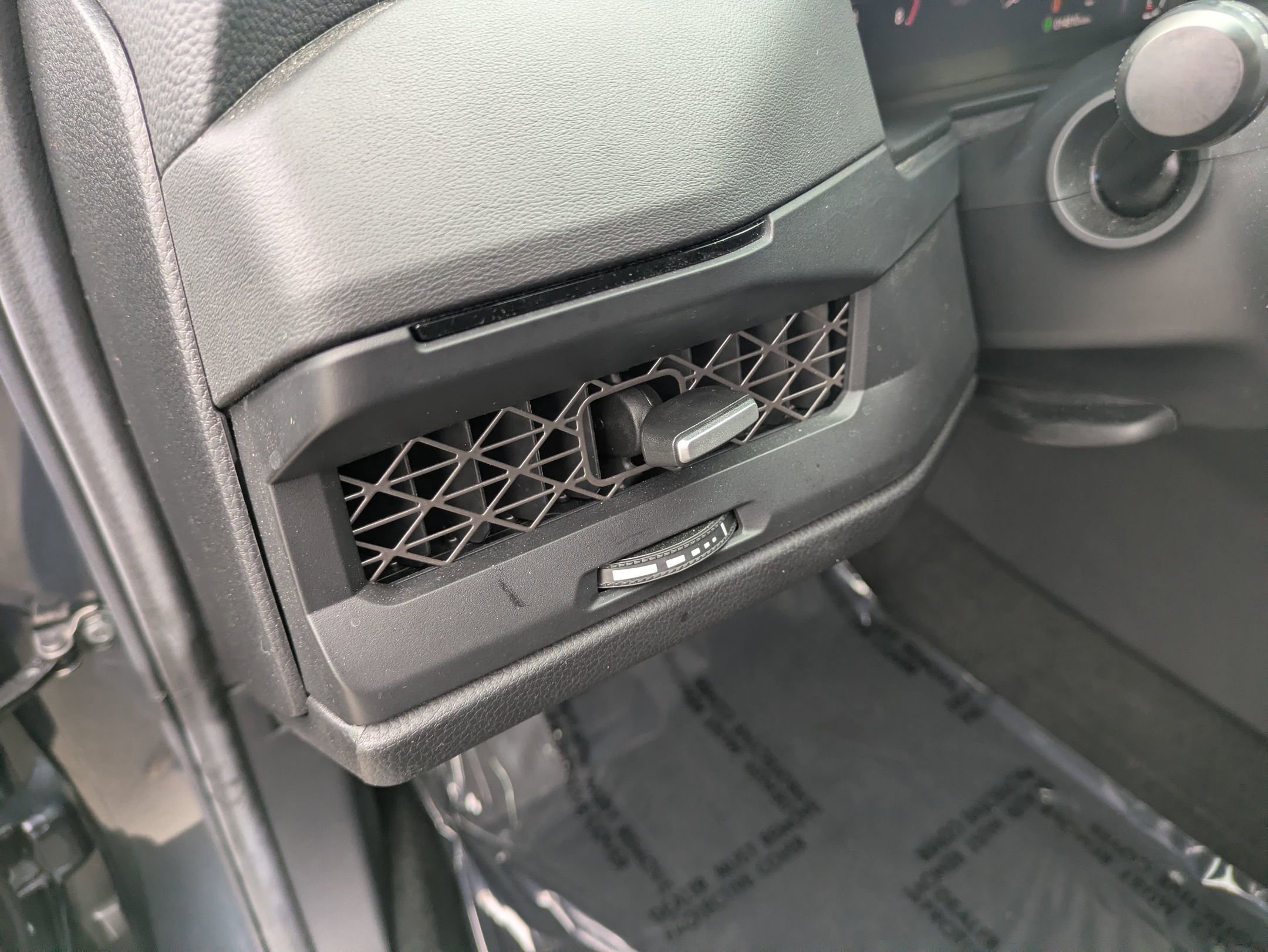 Used 2025 Honda Accord SE image 14