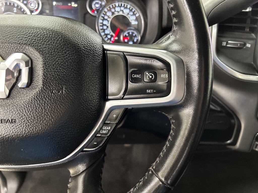 Used 2024 RAM 3500 Big Horn AWD/4WD image 23