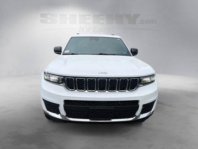 Used 2025 Jeep Grand Cherokee L Laredo AWD/4WD image 19