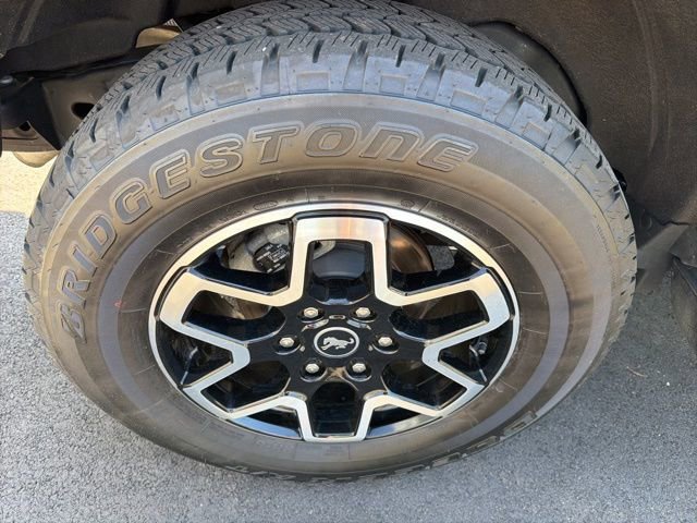 Certified 2025 Ford Bronco Outer Banks AWD/4WD image 14