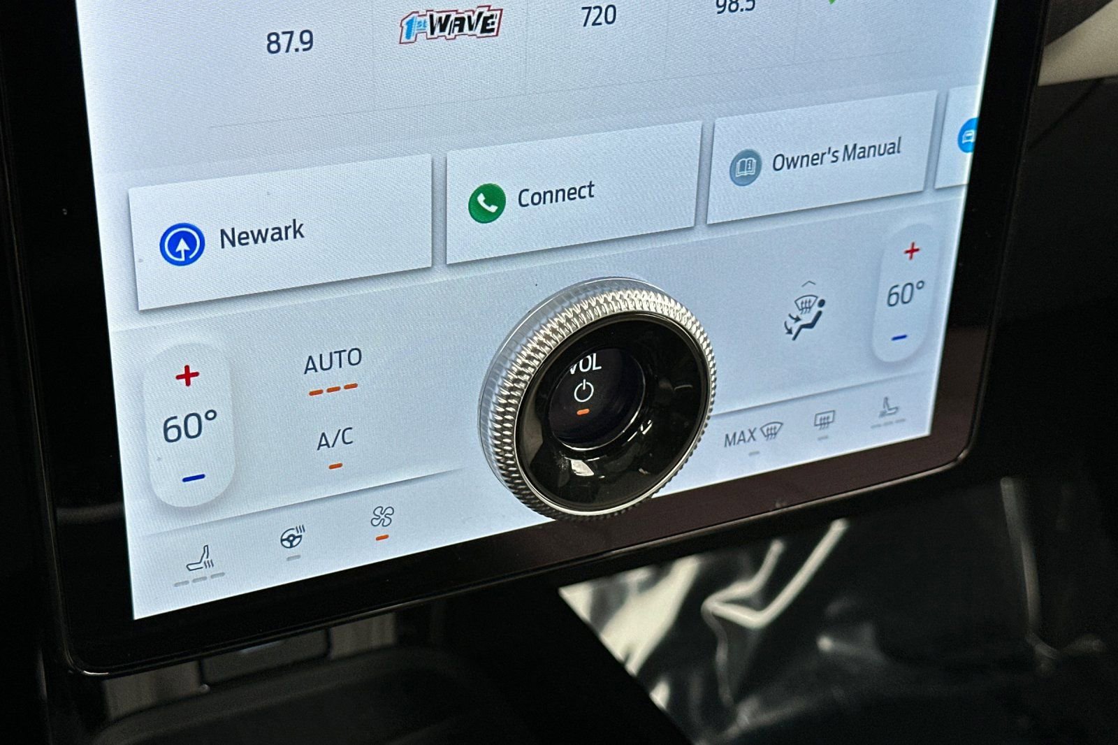 Certified 2023 Ford Mustang Mach-E Premium RWD image 28