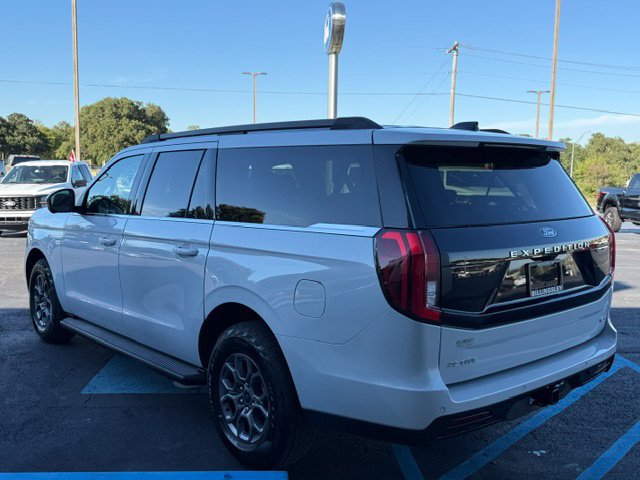 Certified 2025 Ford Expedition Max Active AWD/4WD image 4