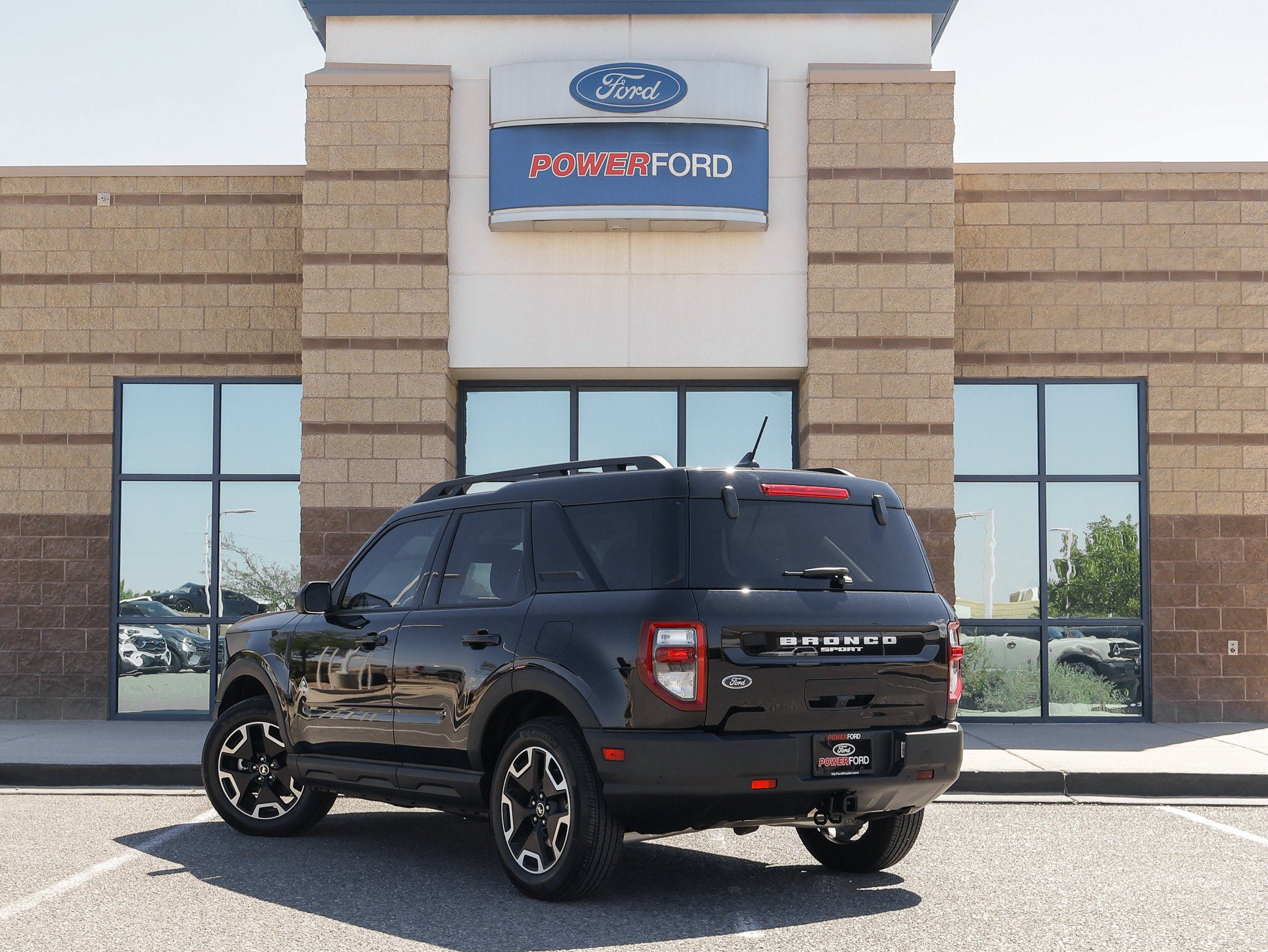 Certified 2024 Ford Bronco Sport Outer Banks w/ Tech Package AWD/4WD image 8