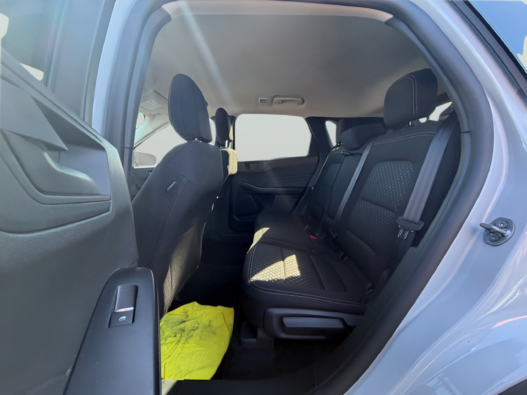 Certified 2025 Ford Escape Active AWD/4WD image 23